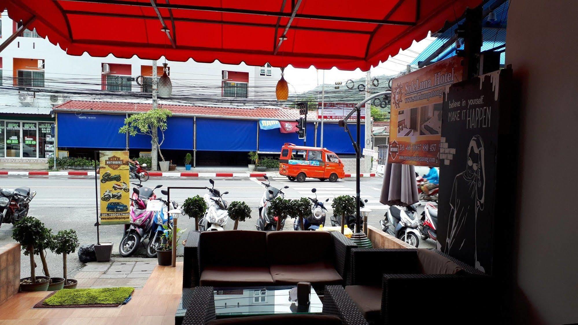 Soleluna Hotel Patong Extérieur photo